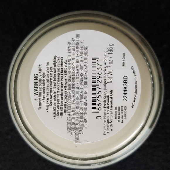 *❣3/25❣- Bath & Body Works - White Barn SWEATER WEATHER - Candle - Picture 4 of 5